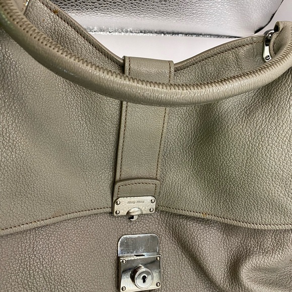 Miu Miu 2-Way handbag - Picture 10 of 15